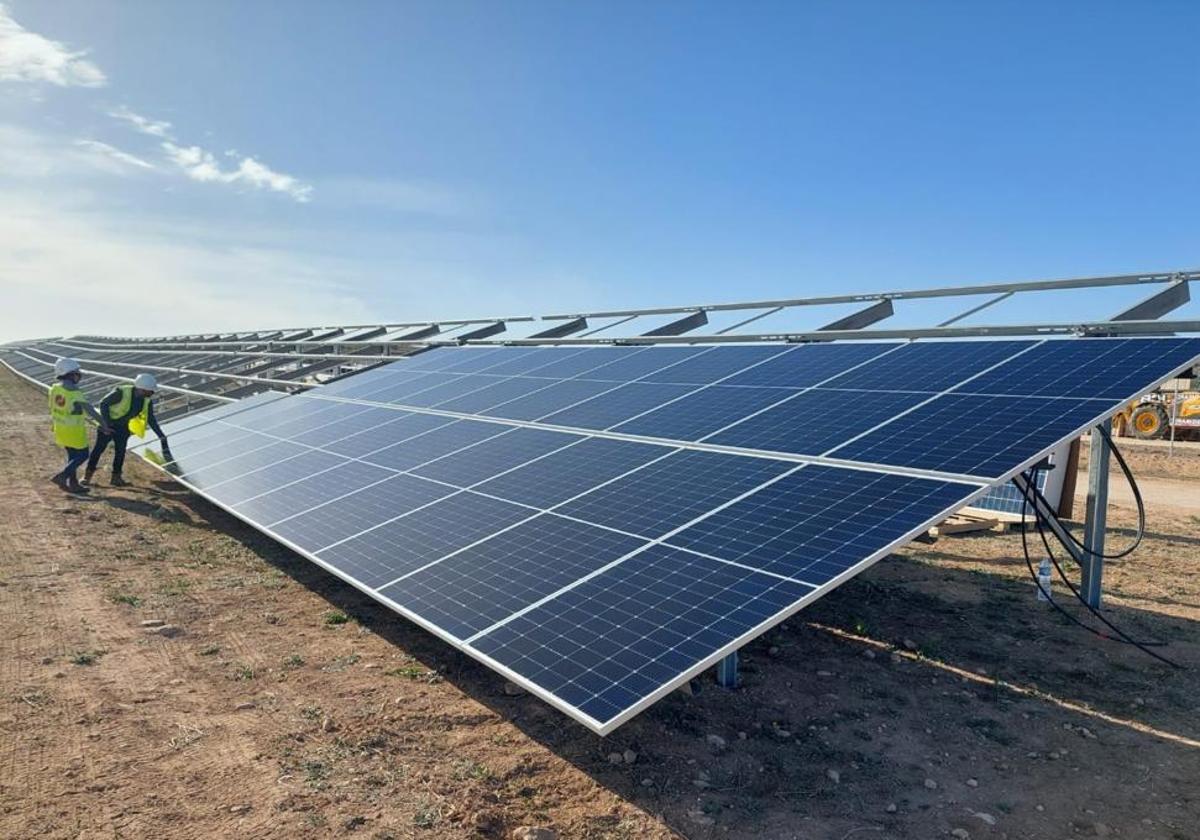 Iberdrola construye su primera planta fotovoltaica en la Región de